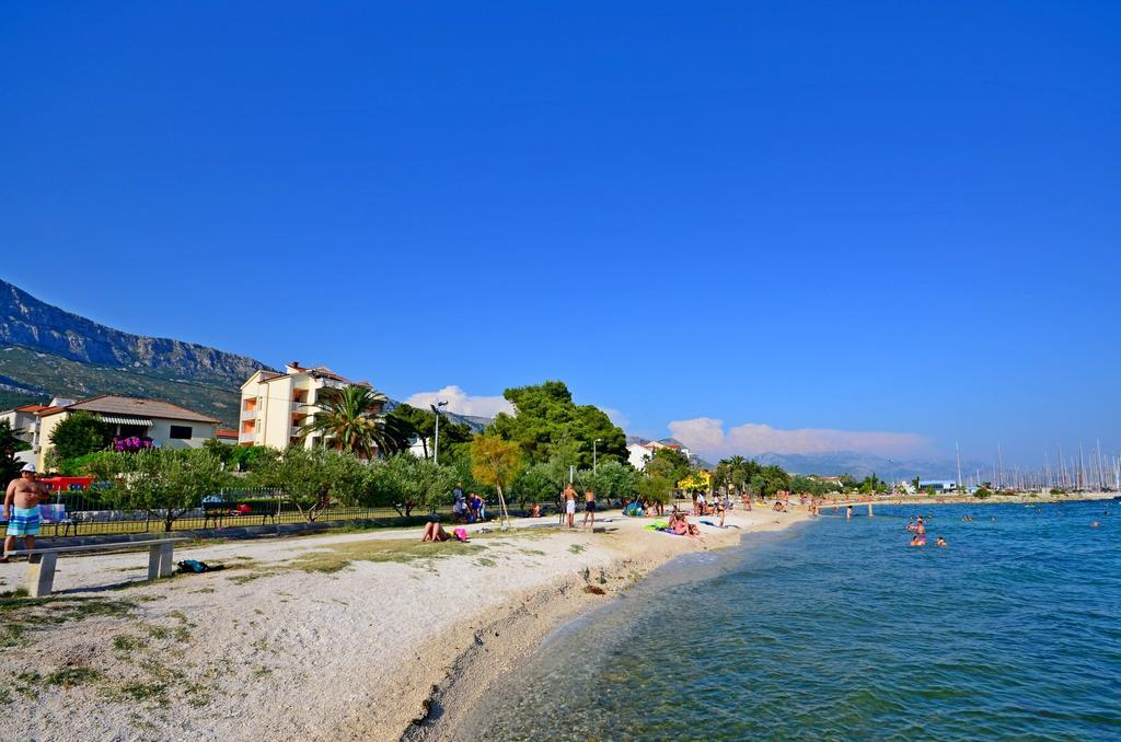 Luxury Cream Kastela