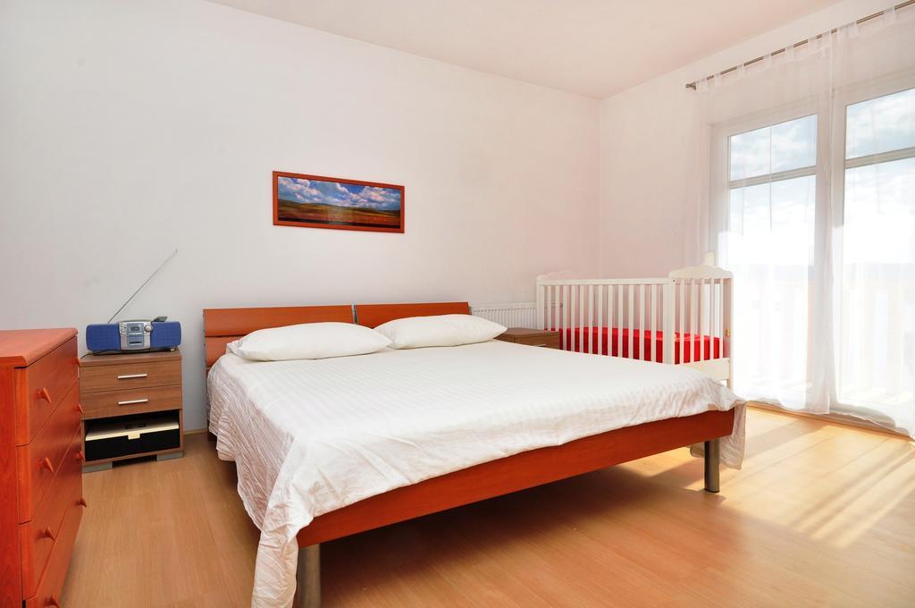 Luxury Cream Apartmán